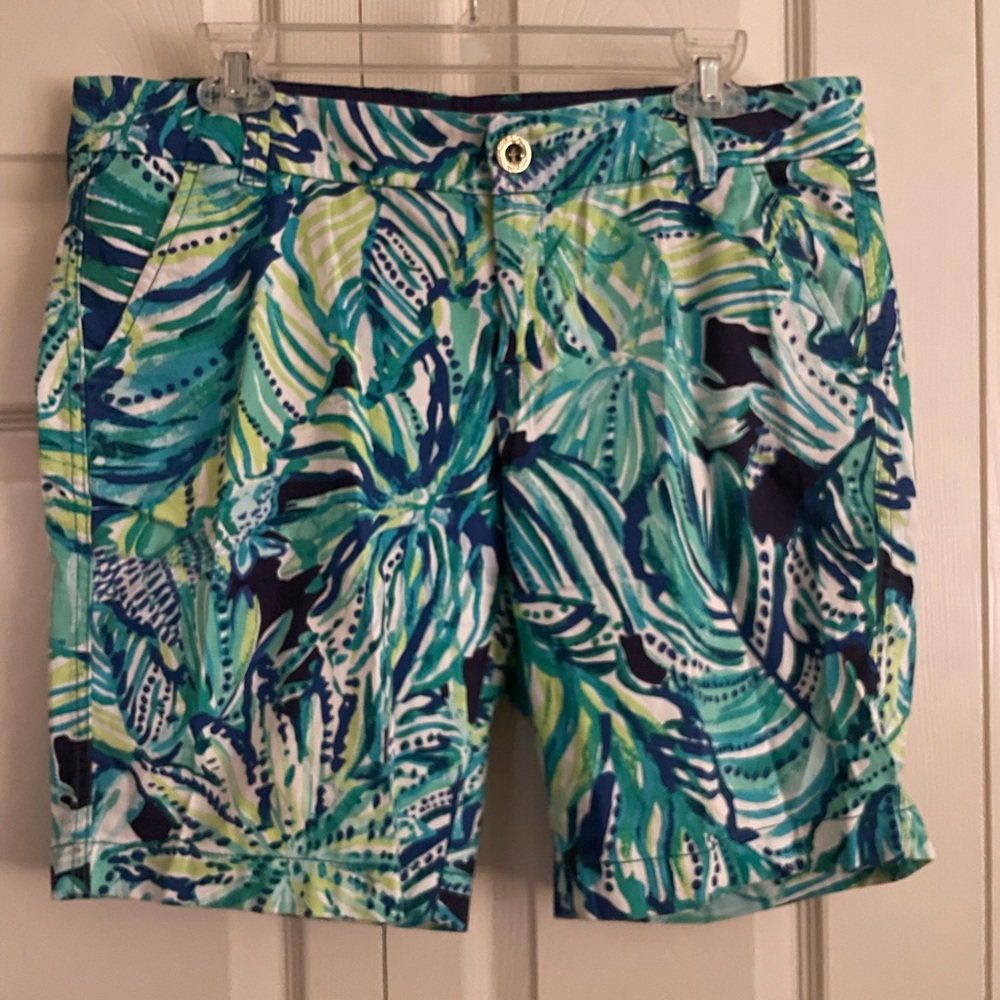 Lilly Pulitzer Marina stretch Bermuda short in navy Armadilly-Sz 20